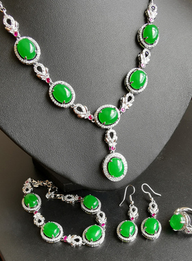 胡二翡翠天然玉石绿色新娘项链