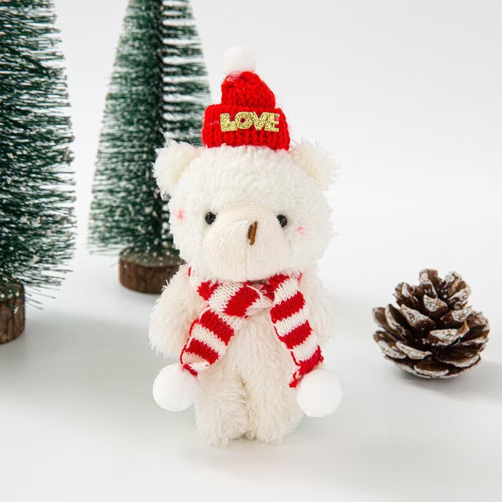 情人节围巾小熊毛绒蛋糕装饰可爱新年毛公仔礼物装饰服饰包圣诞树