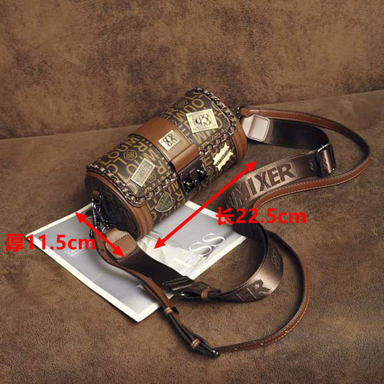 Bag Women's 2025 new trendy high-end fashion cartoon badge cylinder leather pillow bag one-shoulder crossbody bag