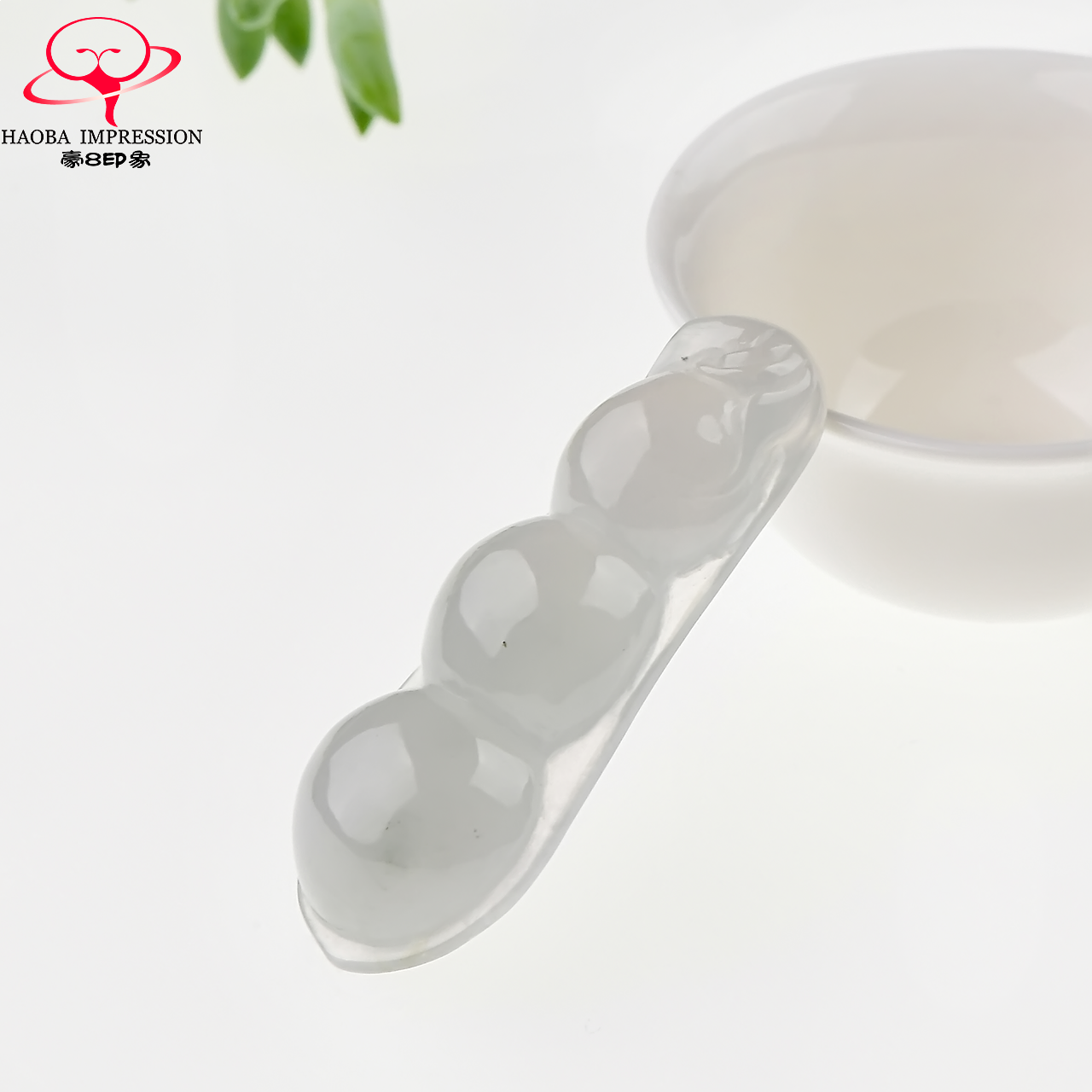 豪8印象x368天然翡翠四季豆吊坠 豪8印象颈饰