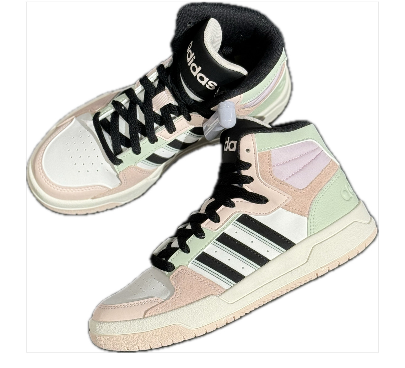 阿迪达斯ADIDAS女子复古百搭篮球鞋休闲运动透气高帮板鞋ID6009,淘宝优惠券,粉丝福利购,淘宝优惠卷