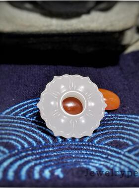 天然和田玉高白山流水莲花玉璧一对 白腻腻的小尤物~
