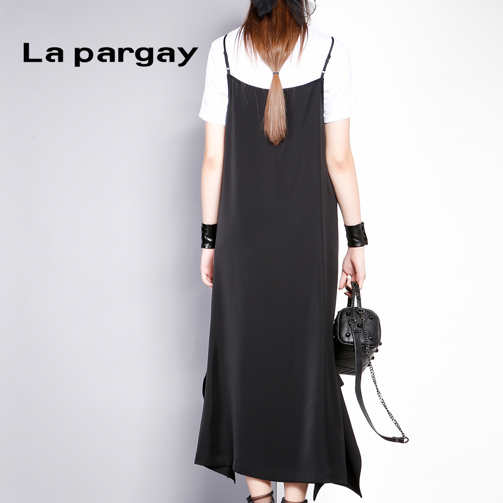 Lapargay纳帕佳新款黑色打底裙中长款吊带裙气质设计感连衣裙女夏