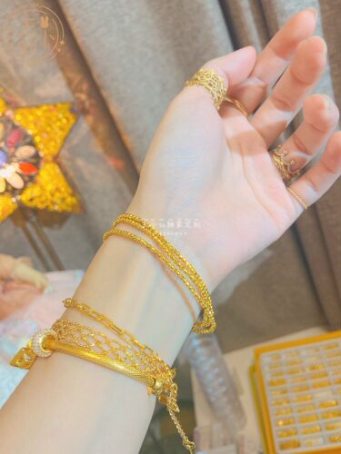 999足金宫廷复古风锆石方糖祖母绿色2mm镭射金珠三层手链 - 图2