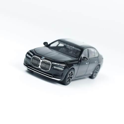 MINI GT 1:64新款BMW宝马i7 eDrive 50新7系Z8黑色M5旅行汽车模型 - 图3
