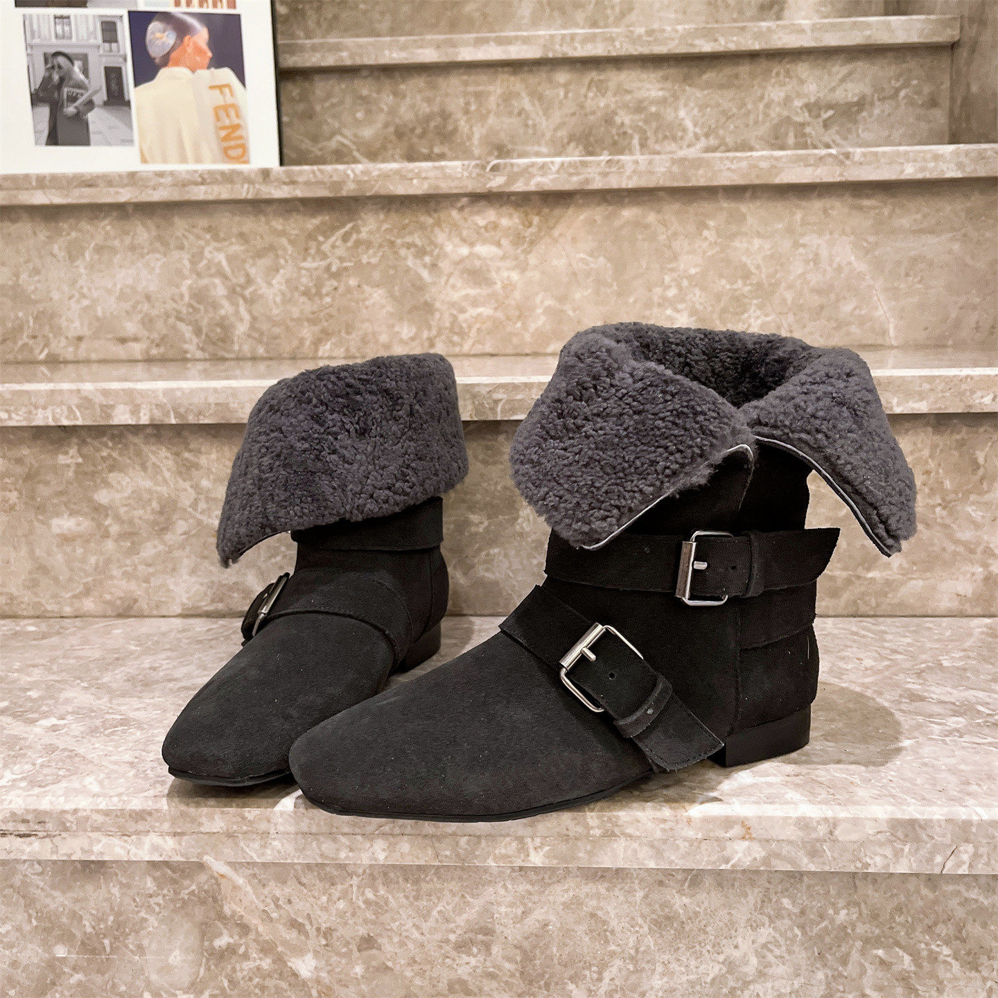 欧货真皮尖头金属扣翻领羊羔绒毛毛鞋两穿马丁靴短靴雪地棉靴女鞋,淘宝优惠券,粉丝福利购,淘宝优惠卷