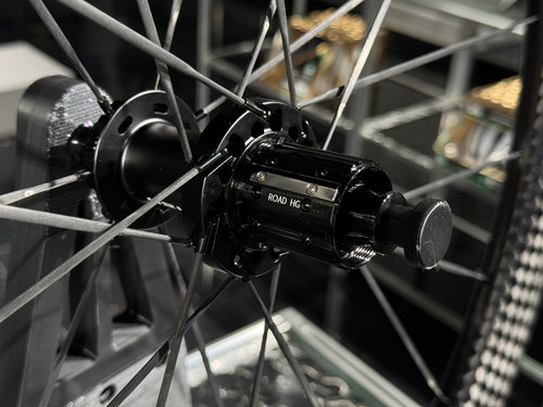 H2He碳纤维轮组700C公路自行车真空碟刹桶轴开口 - 图1