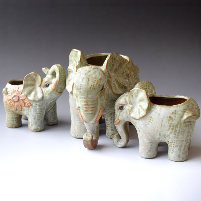 Ceramic succulent flower pots, green plant flower pots, simple and creative stoneware pots, old pile flower pots, large flower pots, animal flower pots