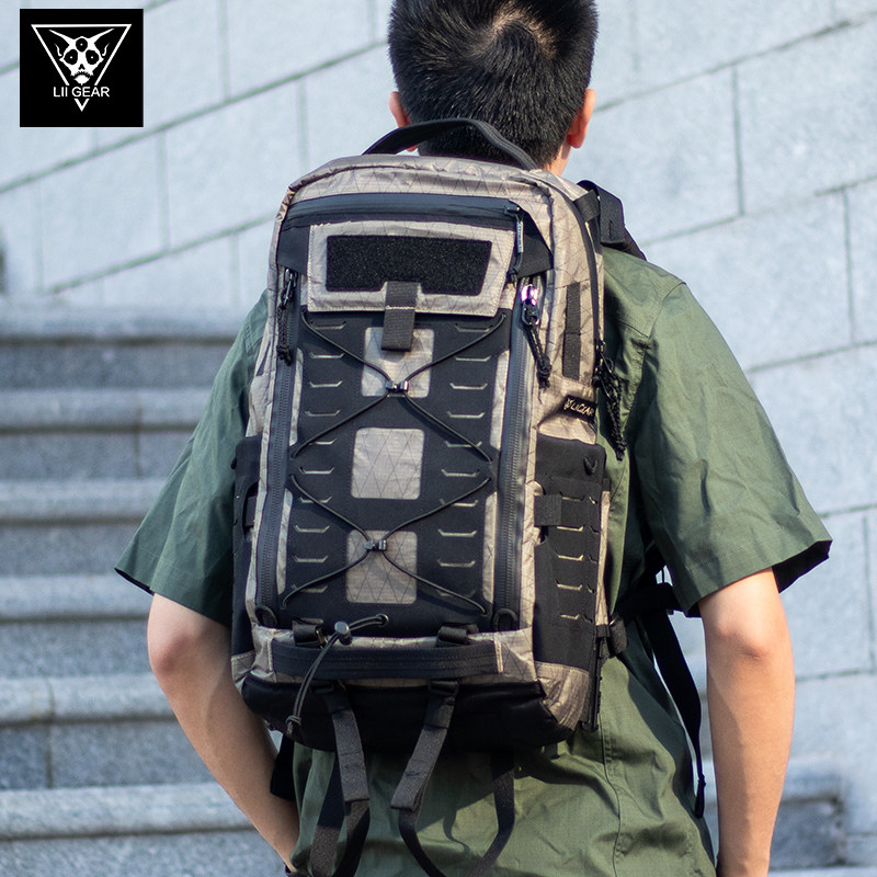 LiiGear章鱼老师双肩包2代电脑仓户外徒步登山包20L拓展战术背包