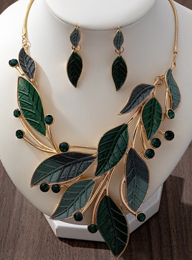 跨境希音复古森系绿叶首饰套装金色珐琅彩树叶项链耳环小众设计女