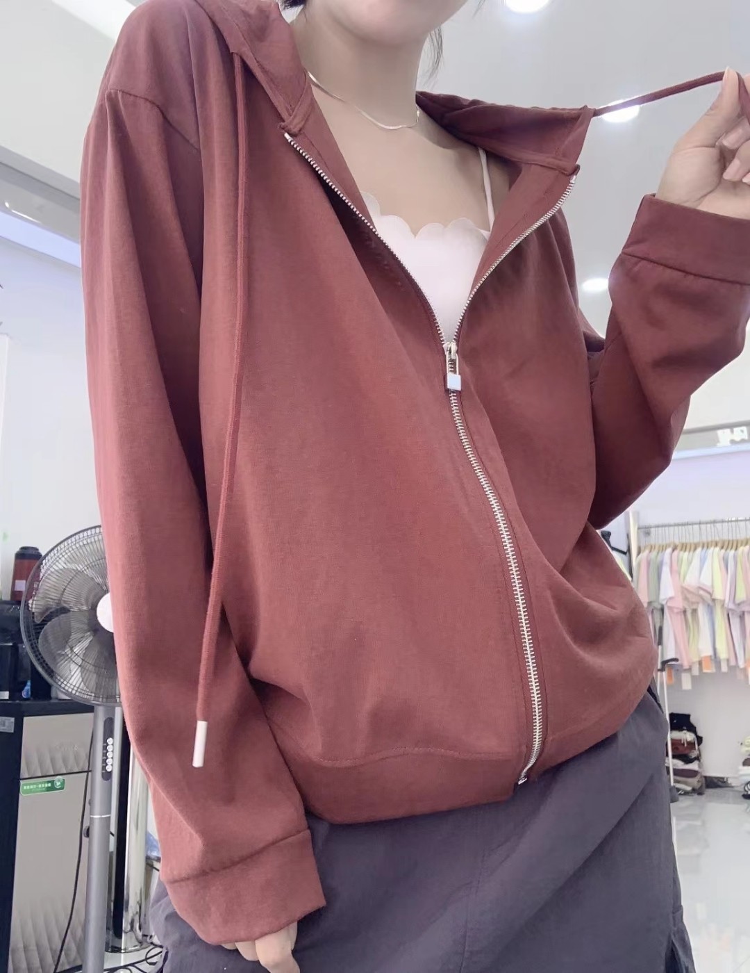 拉链带帽子防嗮衣超薄开衫夏季薄款女士高端时尚韩版防晒服雪花棉,淘宝优惠券,粉丝福利购,淘宝优惠卷