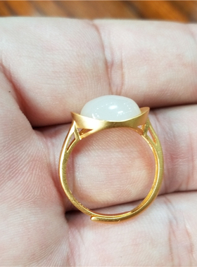 古法元宝戒指镶嵌新疆和田玉