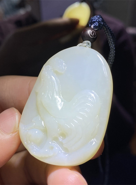 小石头和田玉挂件籽料