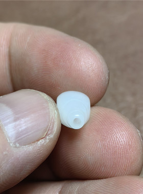 不一样的玉质~羊脂玉籽料三通 别致独特新疆和田配饰文玩W