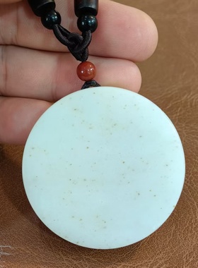 已抢完--【每日两礼物】8.6-2于田料镯子心手把件～新疆和田玉