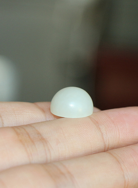 【小馒头】新疆和田玉山料