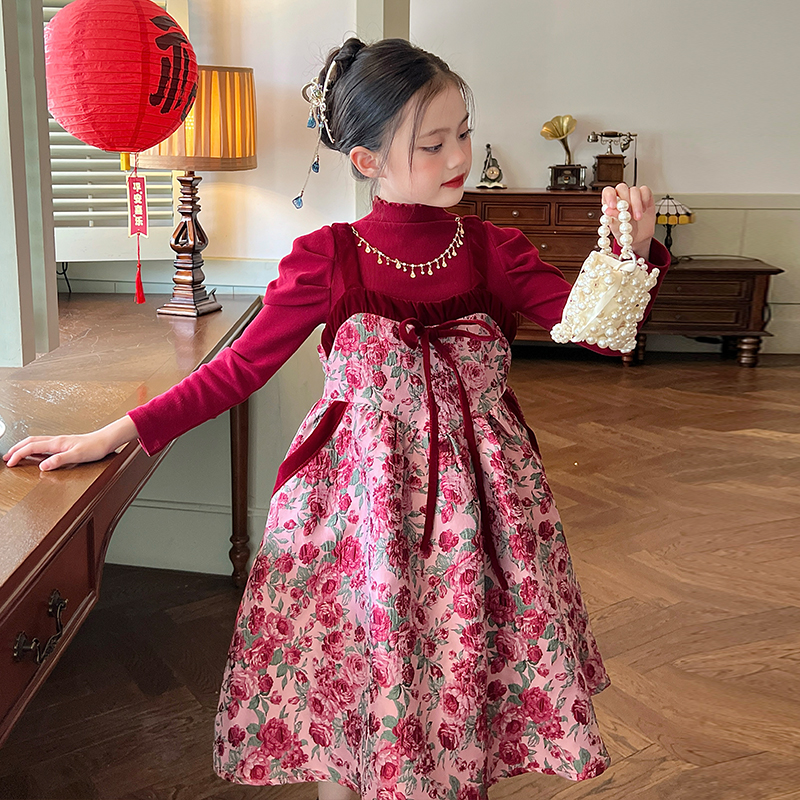 栀了成长记童装女童红色吊带裙时髦洋气宝宝裙子儿童新年连衣裙 - 图0