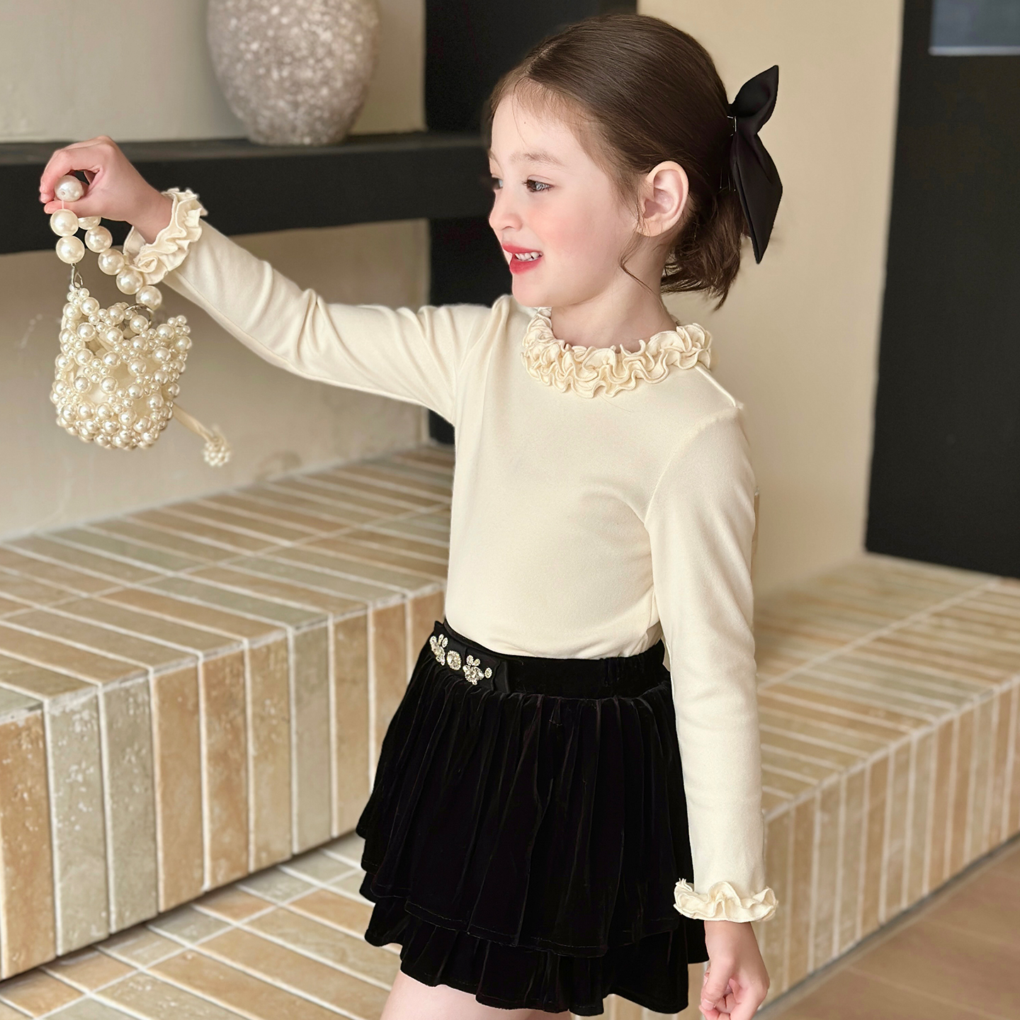 栀了成长记童装女童双面德绒打底衫2025冬季儿童百搭加厚花边上衣 - 图2