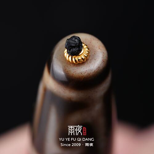 良品A级红砂莲师三眼高配！台湾省高雄市天珠玛瑙多样性发其一 - 图0