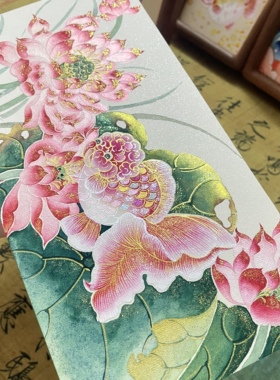 纯手绘国画摆件荷花鱼