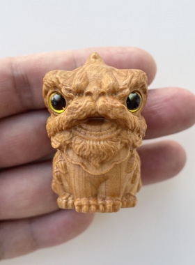 装饰工艺品崖柏办公桌醒狮手把件
