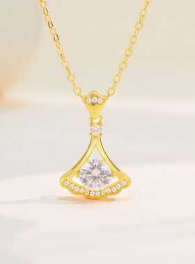 电镀轻奢饰品热销裙子气质链项链女小众金色夏季锁骨锆石百搭小