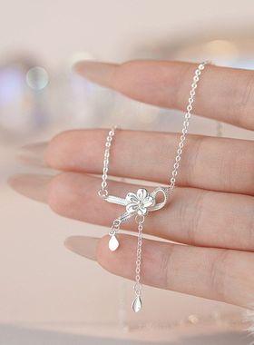 气质锁骨足银蝴蝶结链999花朵感