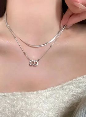 戴项链女纯银999配饰锁骨链首饰珍珠高级感轻奢小众项坠装饰毛衣