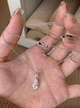 ar小红书精致级项链女一滴简约