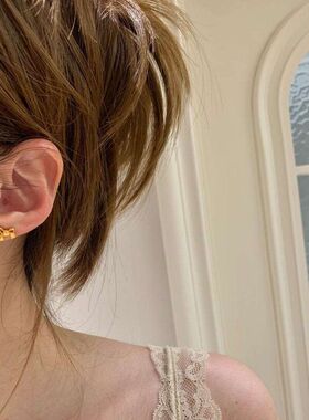 本命年一件招财项链蝴蝶结小马复古爆款小红书吊坠耳饰锁骨代发链