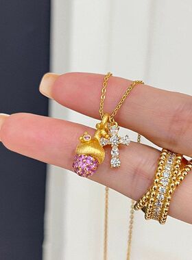 超闪同款工艺古十字架吊坠一件