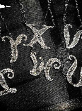 方抖音英文字母闪新品你的名字