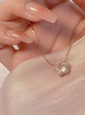 感樱花女夏粉锁骨吊坠项链礼物