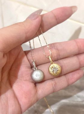 法式设计感新款吊链轻八芒星项链S925感纯银奢颈链复古坠锁骨拉丝