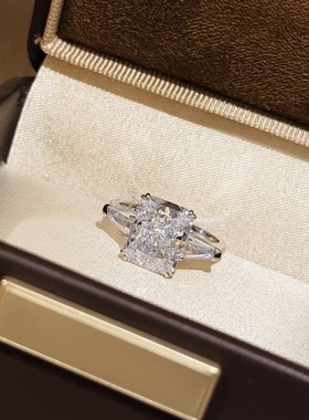 设计师S925纯银 长方钻进口5克拉八爪雷恩迪切方形钻戒求婚礼小众