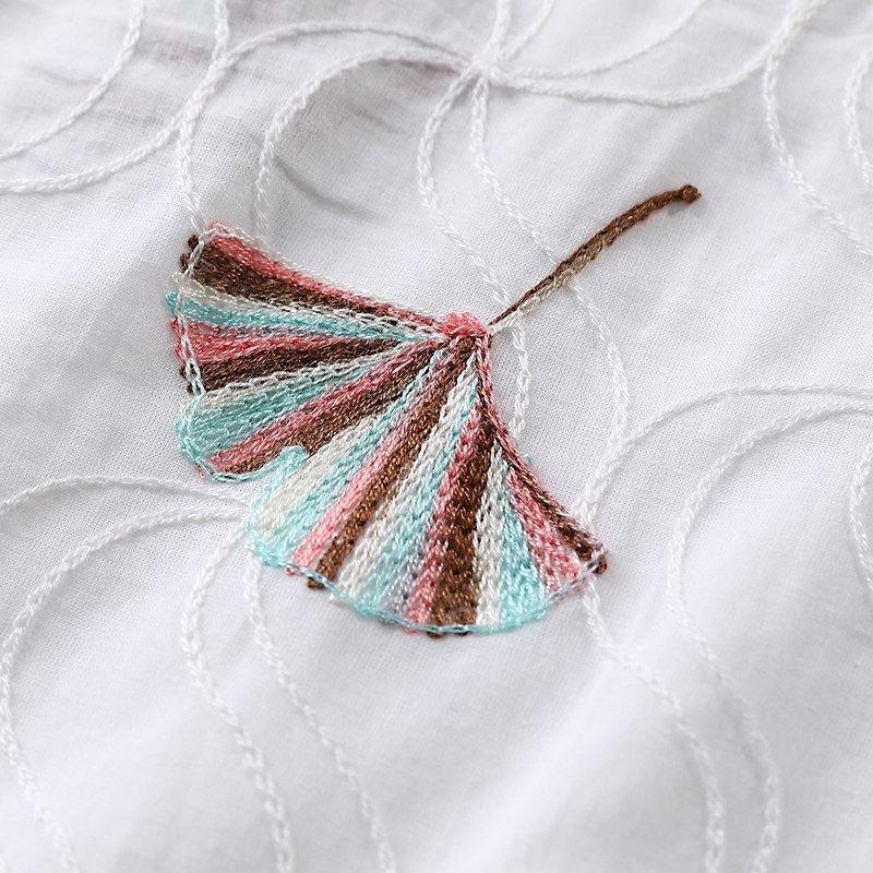 立领短外套女绣花宽松 韩潮袭人短外套