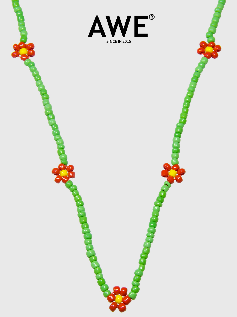 AWE周雨彤严浩翔明星同款小花绿色米珠串珠项链红雏菊颈链锁骨链 - 图0