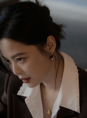 首发！女神蒙上眼辛芷蕾唐盈盈同款海螺项链高级感欧美复古毛衣链