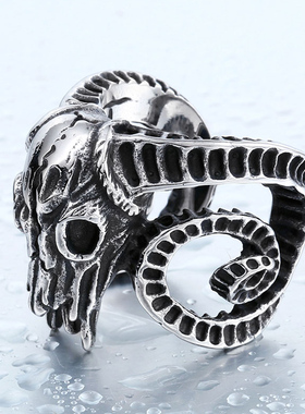 羊头骷髅男士戒指霸气朋克潮男