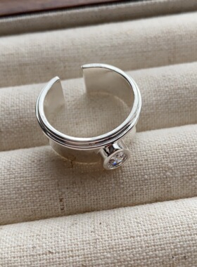 高级感极简金属心形开口戒指少女小众设计感复古个性百搭气质指环