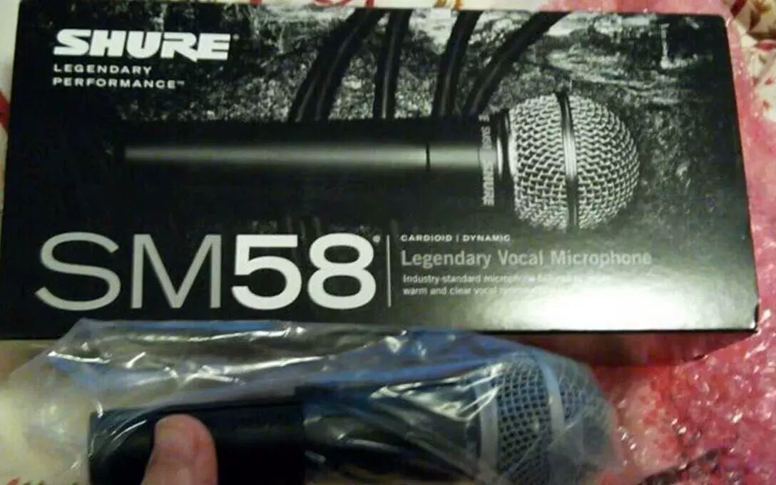 Shure, профессиональная гитара, микрофон