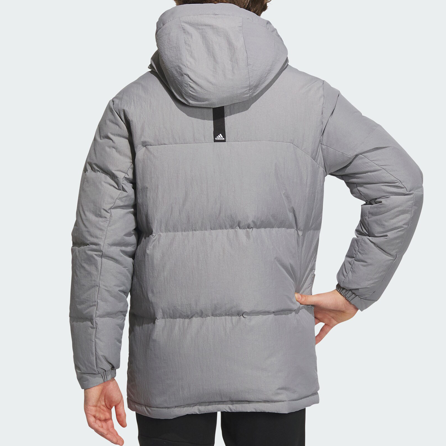 Adidas/阿迪达斯正品新款男子中长款连帽运动羽绒服IL8924 - 图1