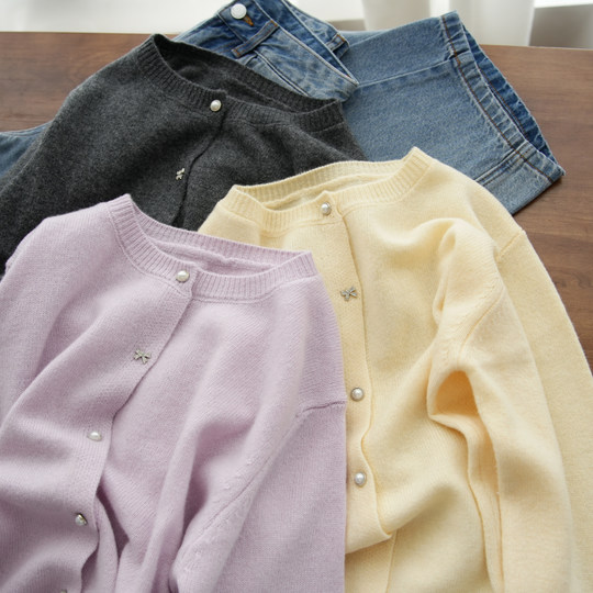 Women's round neck bow button cardigan knitted sweater