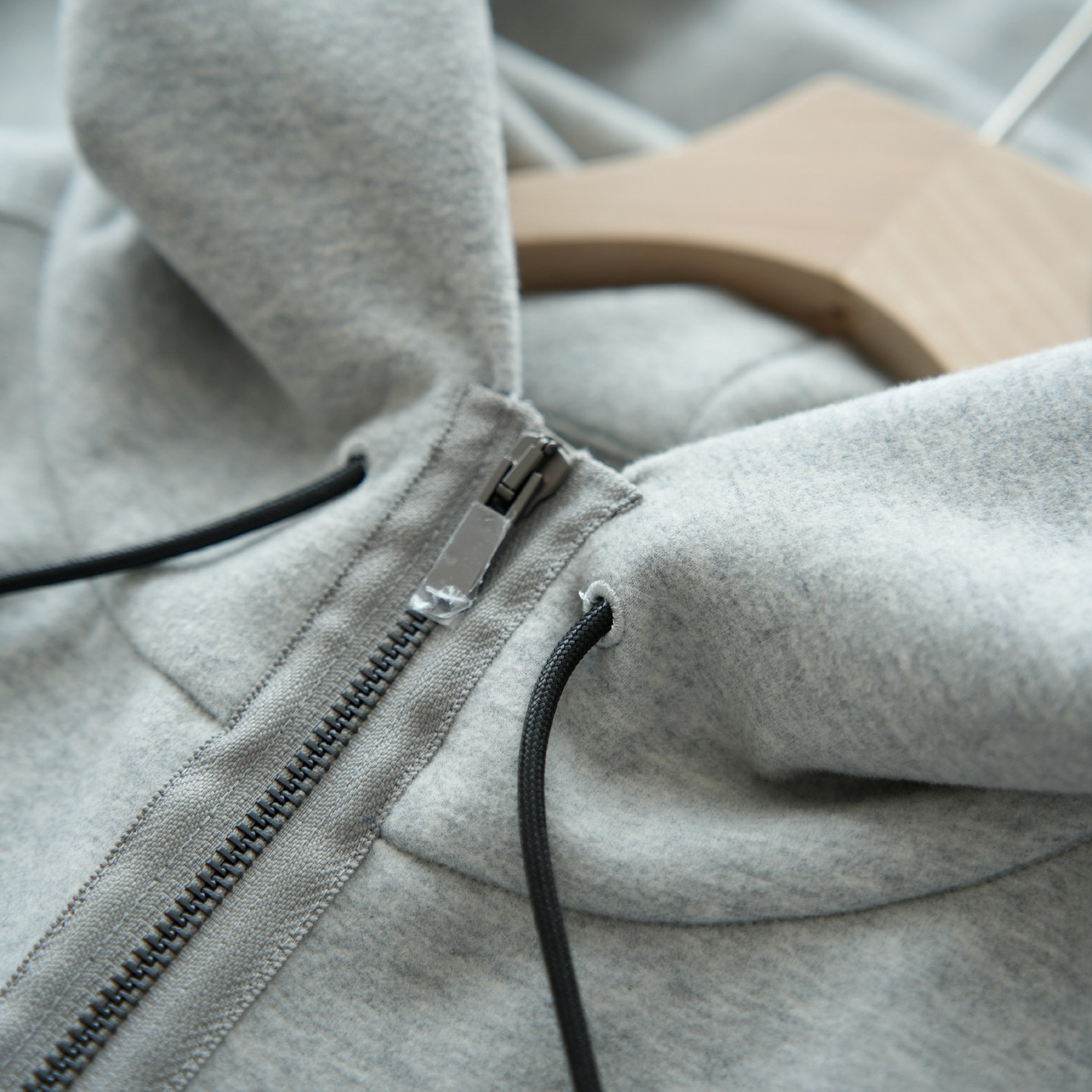 会员拍 科耐丽 女士空气层连帽外套 双拉链卫衣 百搭上衣秋冬女装,淘宝优惠券,粉丝福利购,淘宝优惠卷