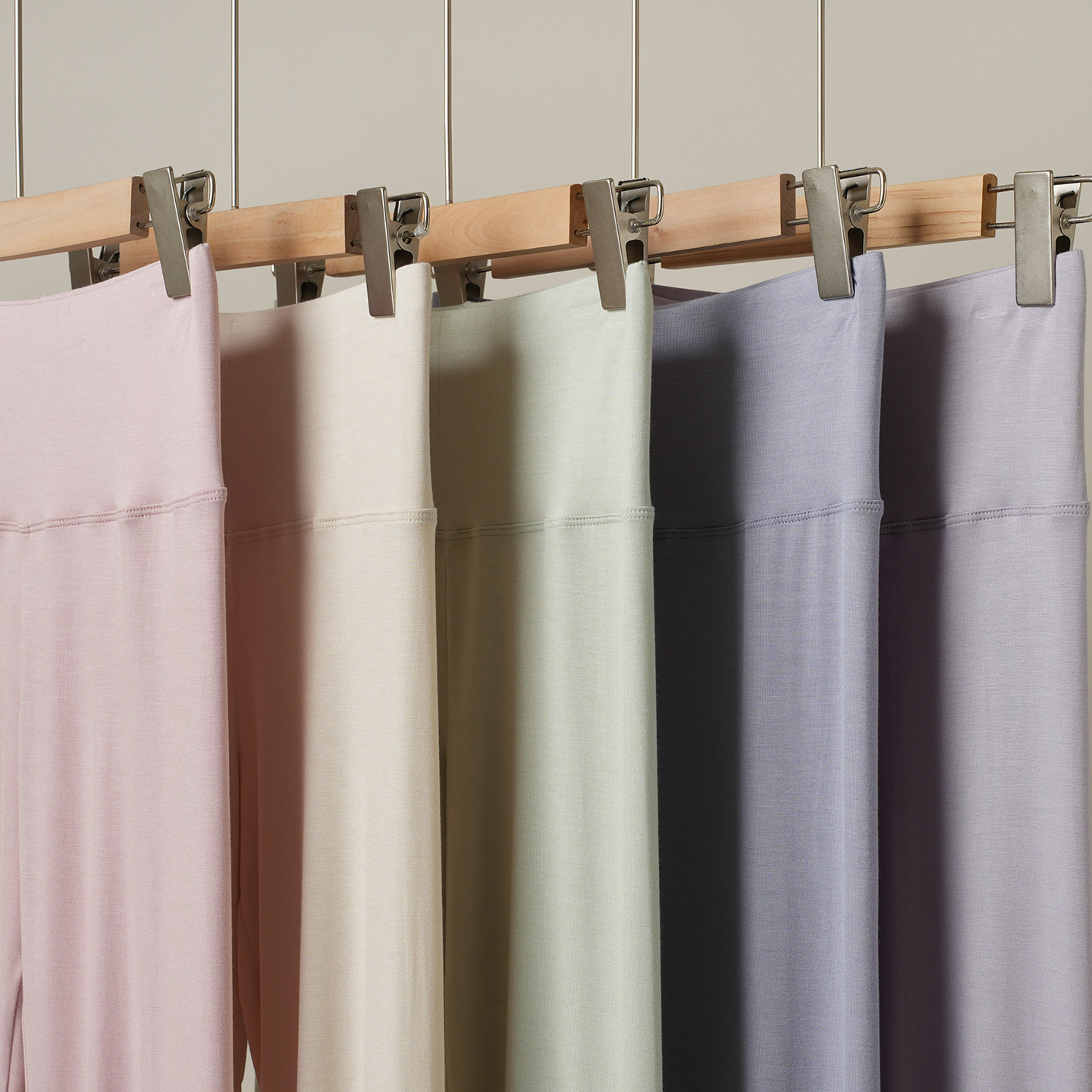 A类 女士莫代尔高腰针织秋裤 修身打底保暖裤 衬裤 秋冬款女装,淘宝优惠券,粉丝福利购,淘宝优惠卷