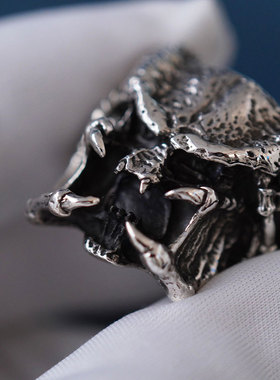 收藏级日本银饰手工铁血战士始祖级男款戒指首饰精美收藏孤品霸气