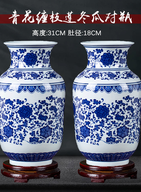 大口径花瓶可以储水养富贵竹