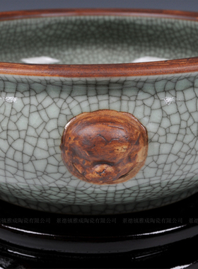 双狮官窑笔洗，裂纹开片