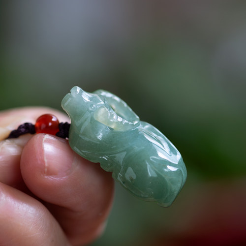 钰达翡翠牛吊坠 生肖牛玉牛翡翠玉牛挂件立体青牛绿色牛吊坠 dw5 - 图1