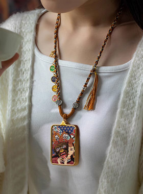 西藏手绘描金唐卡吊坠